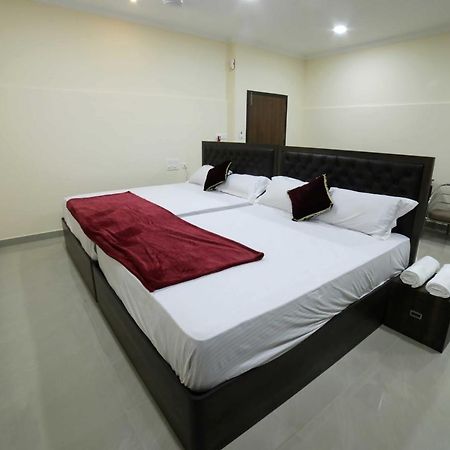 Thrissur Shivalaya Residency 아파트 호텔 외부 사진